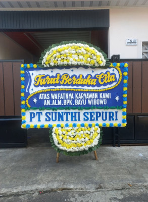 Papan Bunga Duka di Pasarkliwon